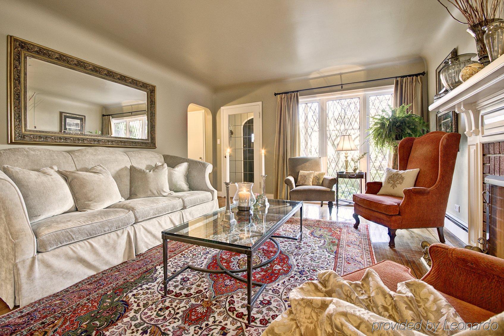 The English Bay Inn Langley Zewnętrze zdjęcie