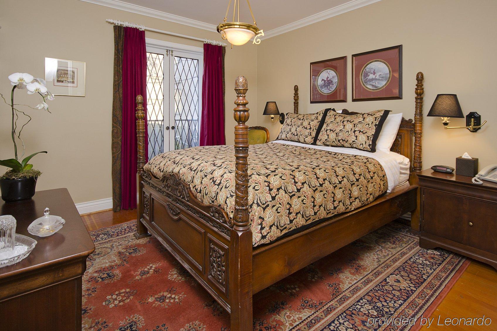 The English Bay Inn Langley Zewnętrze zdjęcie