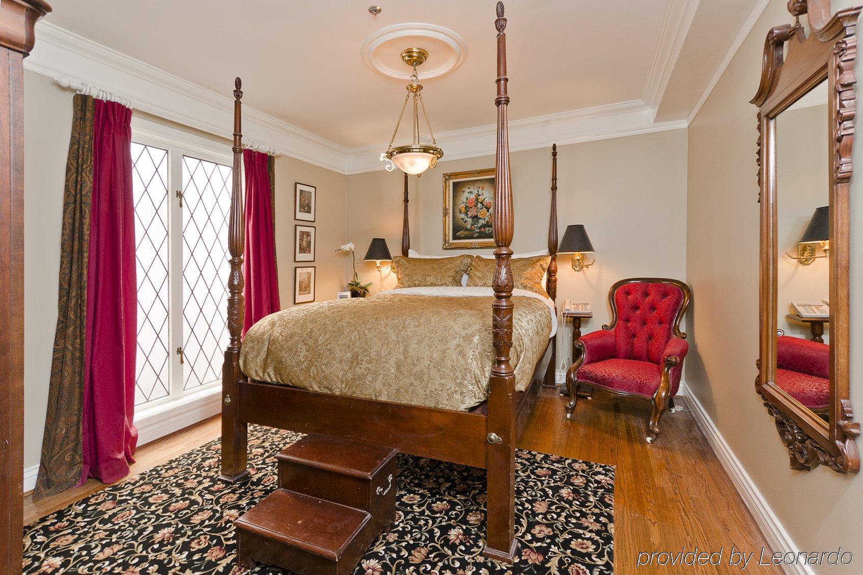 The English Bay Inn Langley Zewnętrze zdjęcie