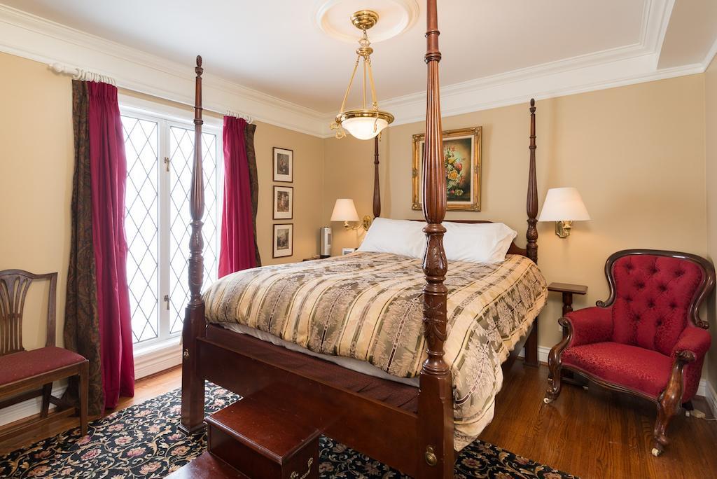 The English Bay Inn Langley Zewnętrze zdjęcie