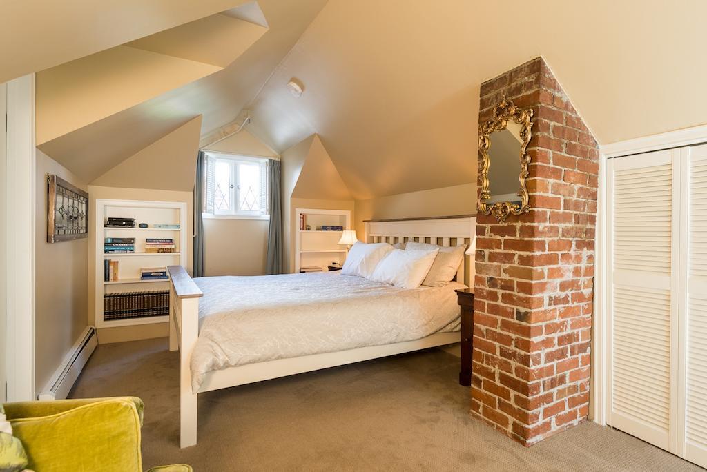 The English Bay Inn Langley Zewnętrze zdjęcie