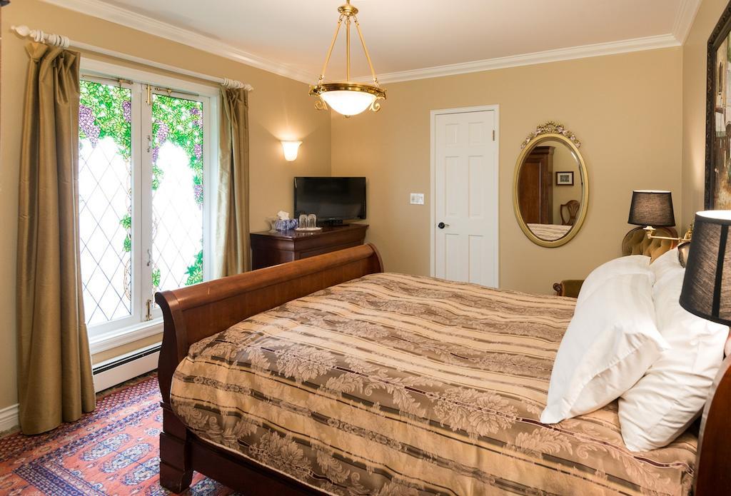 The English Bay Inn Langley Zewnętrze zdjęcie
